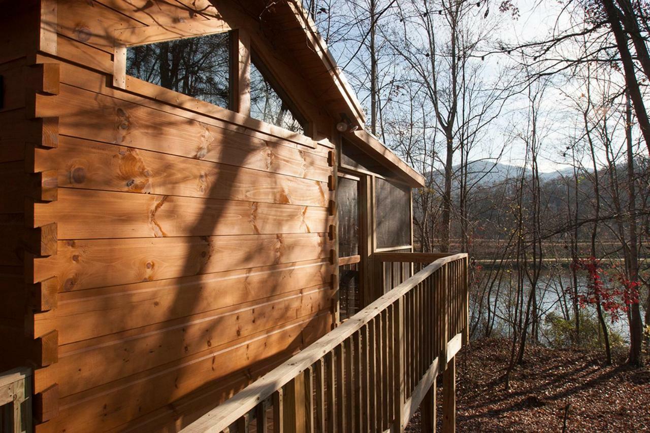 Вилла Pine Gables Cabins Лейк-Лур Экстерьер фото