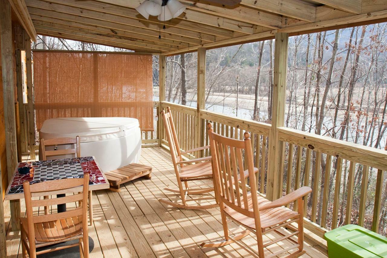 Вилла Pine Gables Cabins Лейк-Лур Экстерьер фото