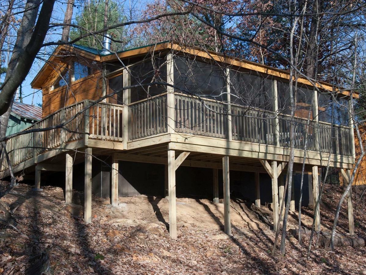 Вилла Pine Gables Cabins Лейк-Лур Экстерьер фото